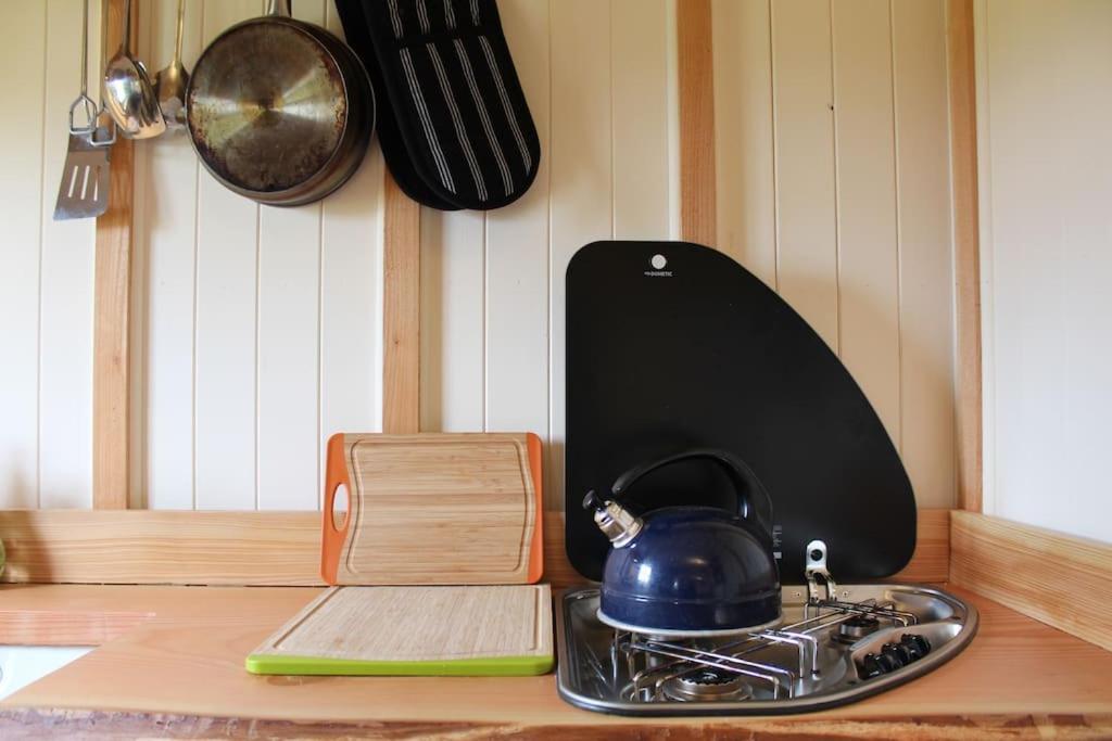 The Shepherds Hut Shrewsbury Eksteriør billede