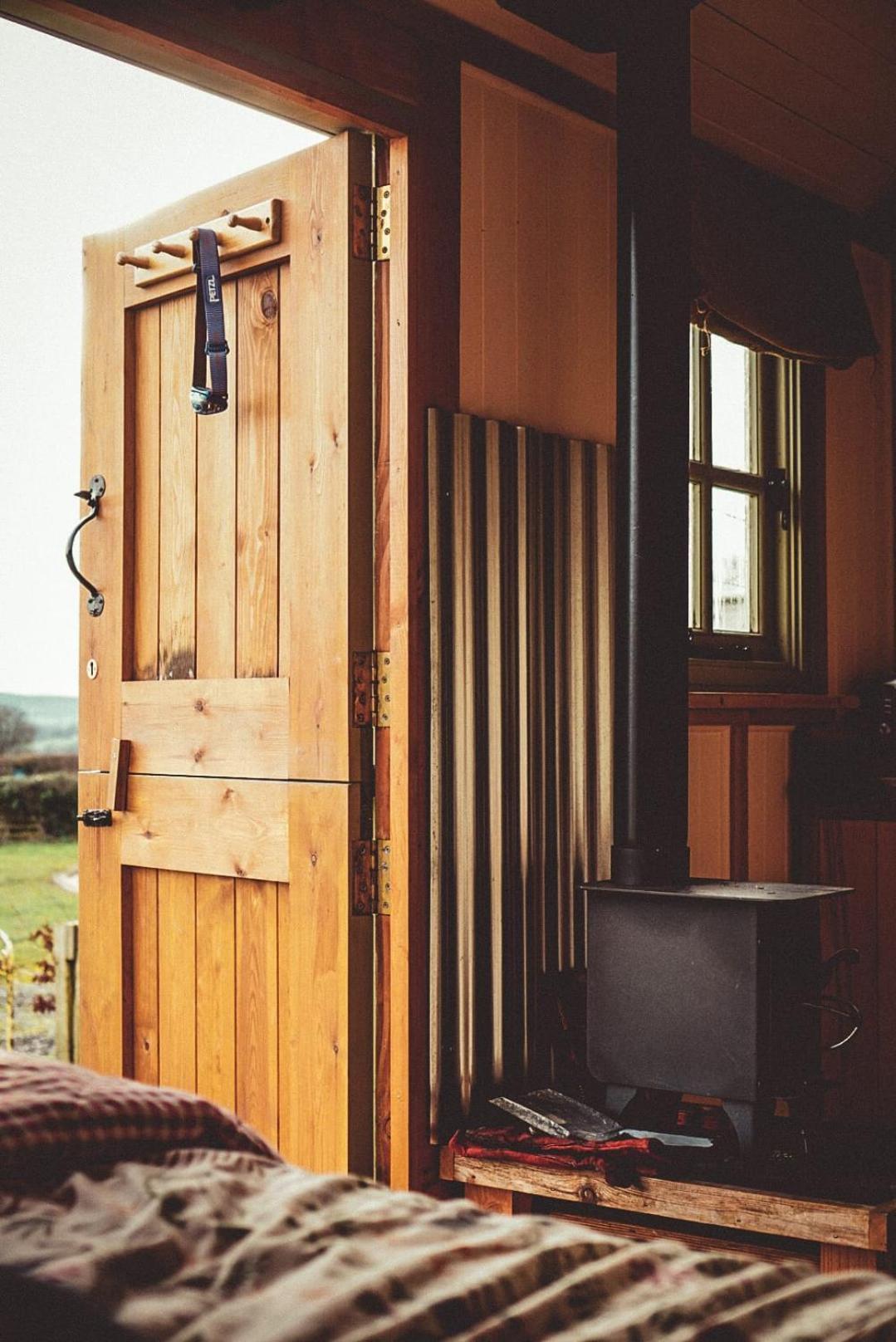 The Shepherds Hut Shrewsbury Eksteriør billede